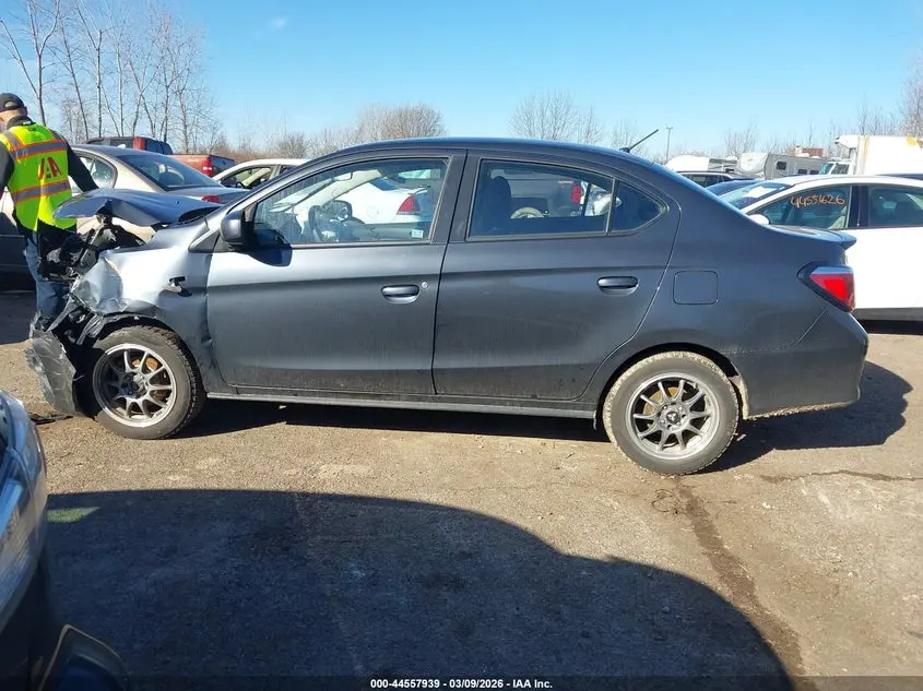 2024 MITSUBISHI MIRAGE G4  