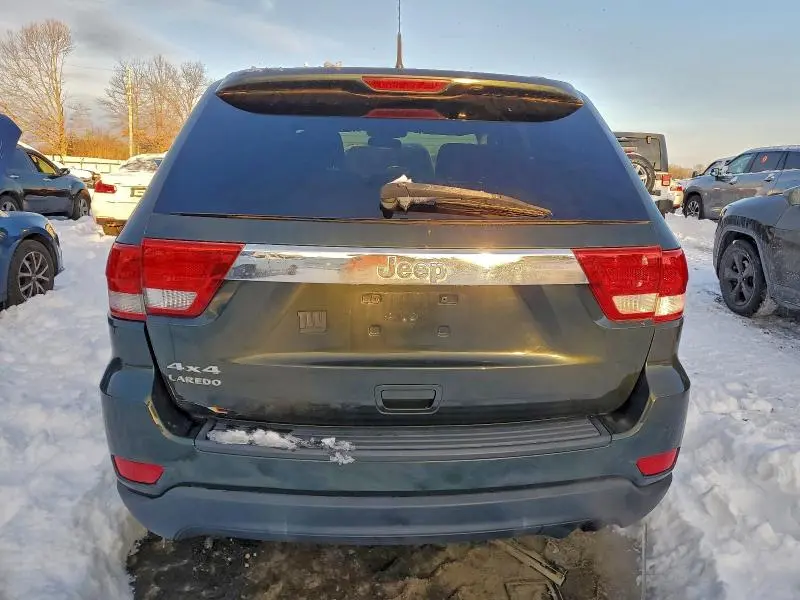 2011 JEEP GRAND CHEROKEE LAREDO  