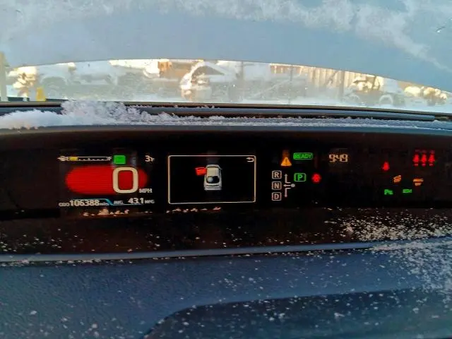 2017 TOYOTA PRIUS TWO  