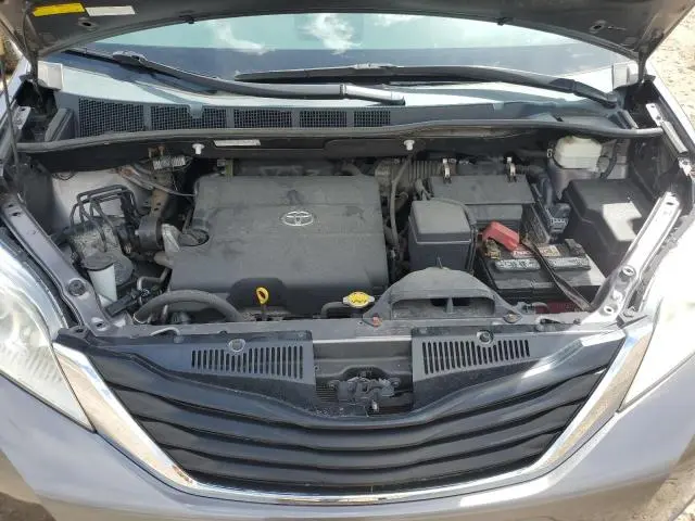 2011 TOYOTA SIENNA LE  