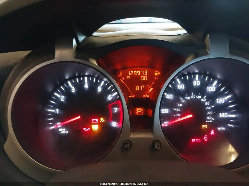 2011 NISSAN JUKE SV