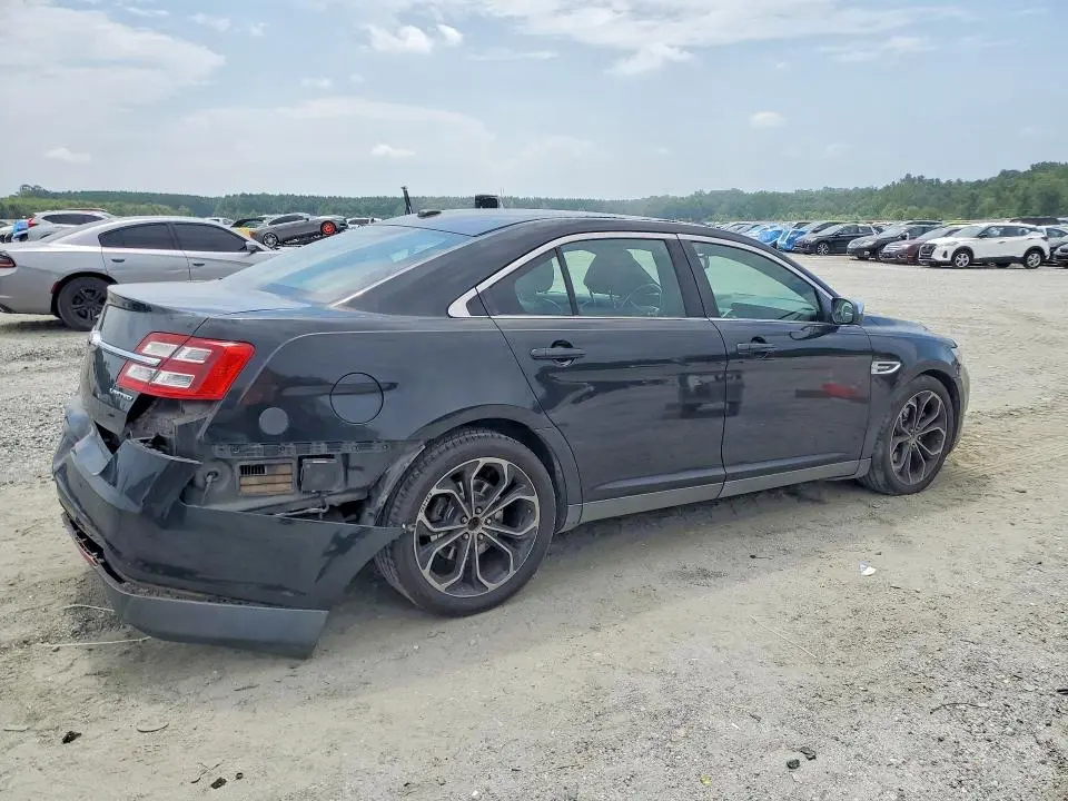 2013 FORD TAURUS LIMITED  