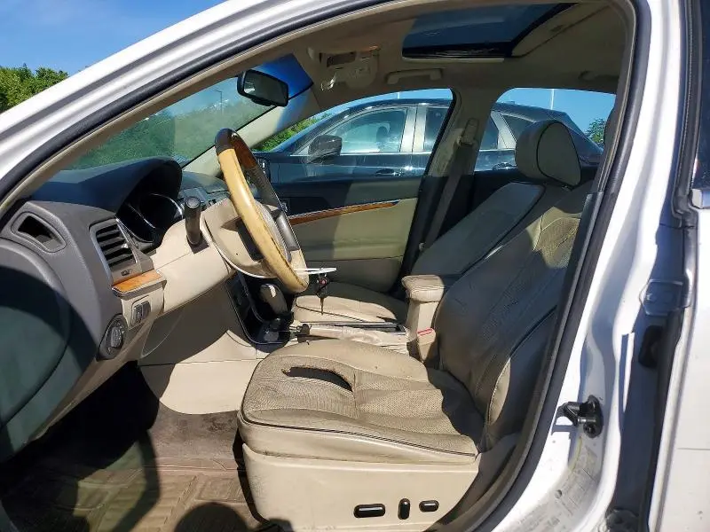 2011 LINCOLN MKZ   
