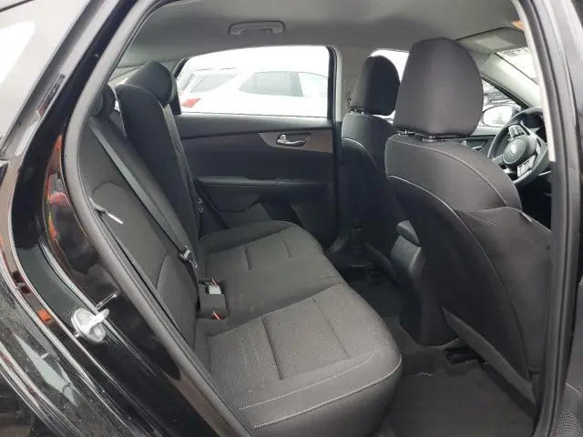 2021 KIA FORTE FE