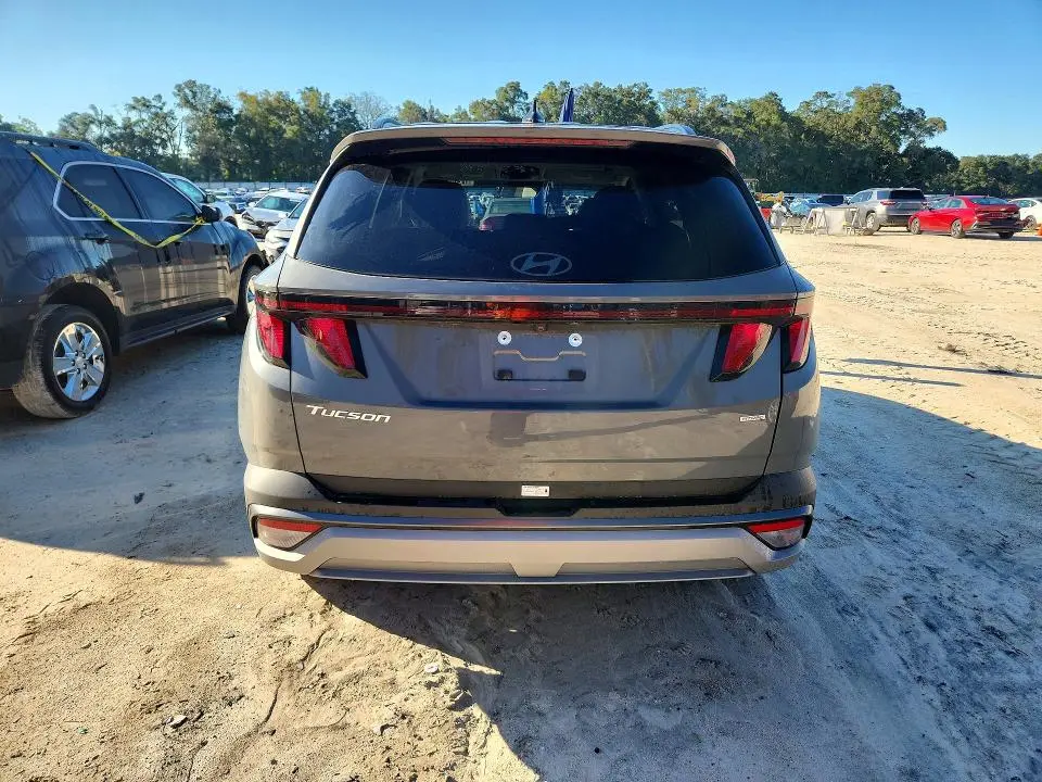 2026 HYUNDAI TUCSON SEL  