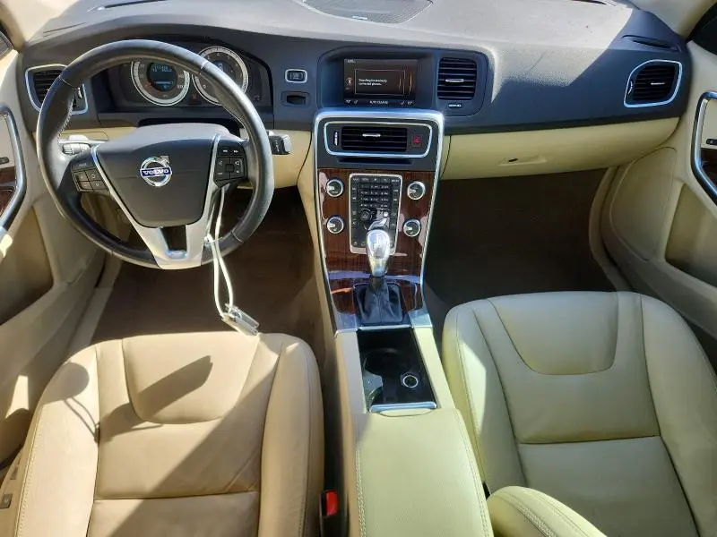 2013 VOLVO S60 T5  