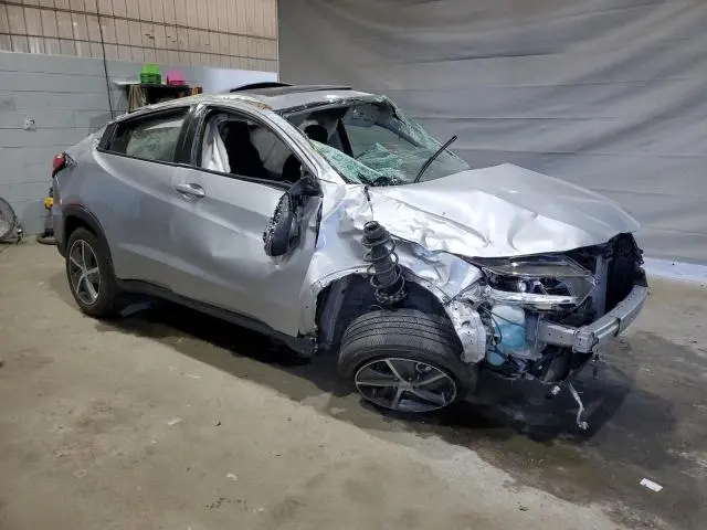 2022 HONDA HR-V EX  