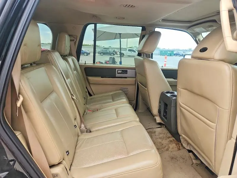 2011 FORD EXPEDITION XLT  
