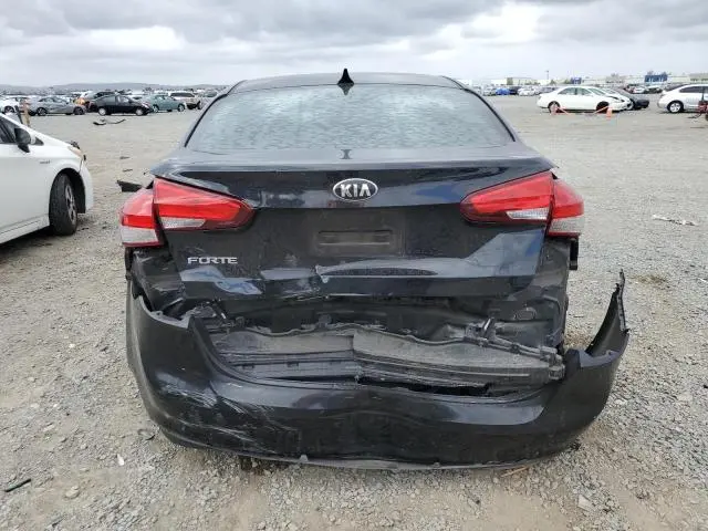 2018 KIA FORTE LX  