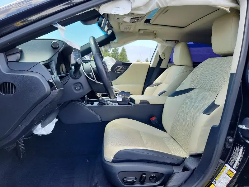 2022 LEXUS ES 300H BASE  