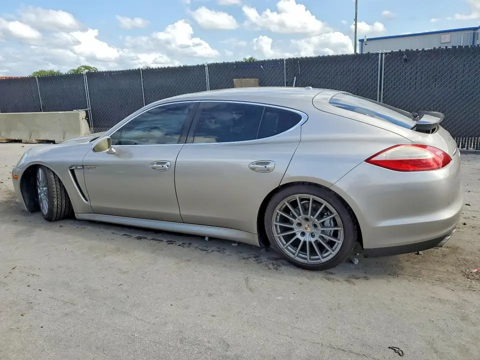 2012 PORSCHE PANAMERA S HYBRID  
