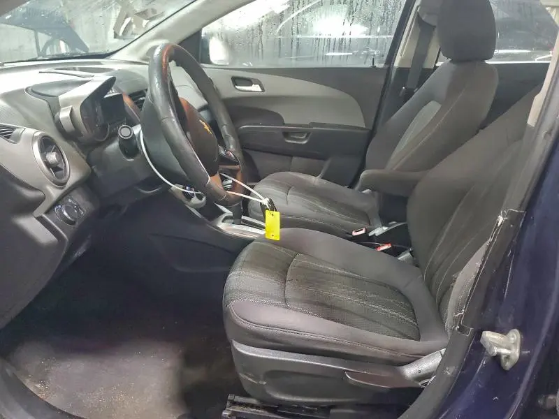 2015 CHEVROLET SONIC LT  