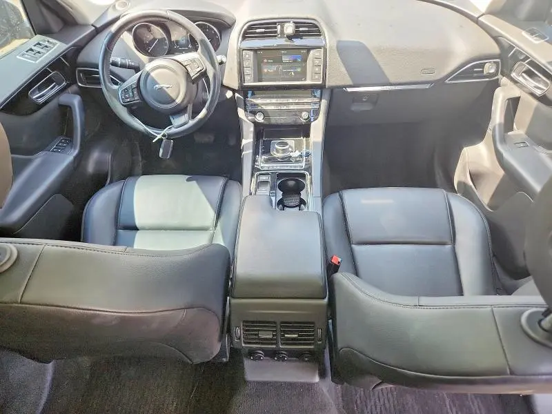 2018 JAGUAR F-PACE PREMIUM  