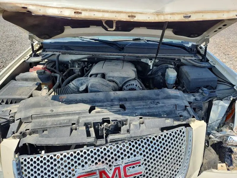 2011 GMC YUKON DENALI  