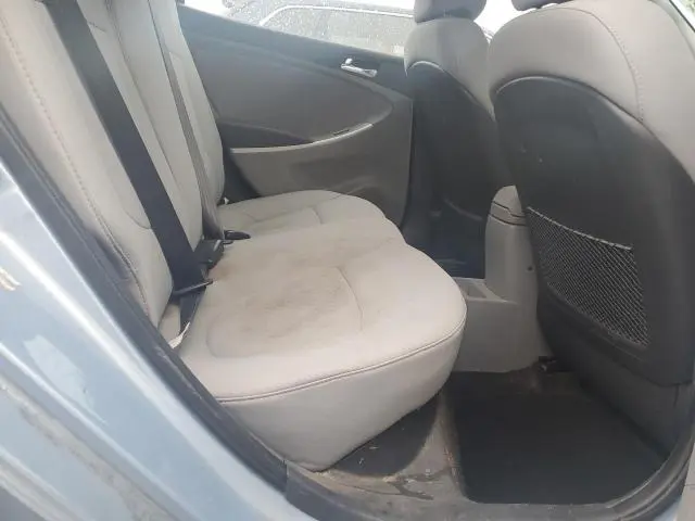 2013 HYUNDAI ACCENT SE  