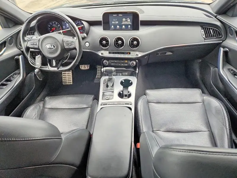 2018 KIA STINGER GT  