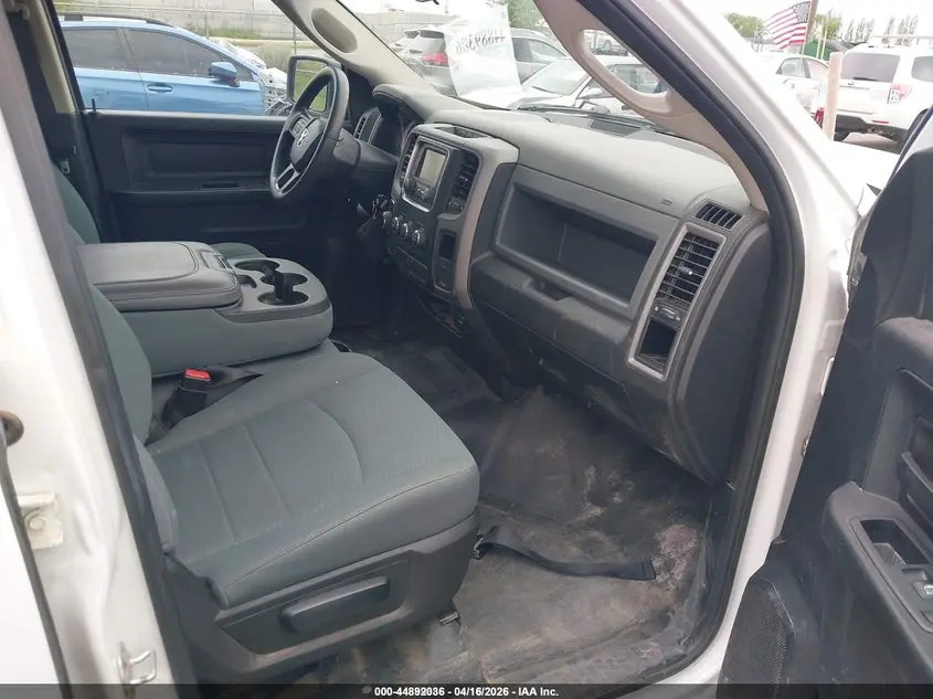 2018 RAM 1500 TRADESMAN  4X4 5'7 BOX