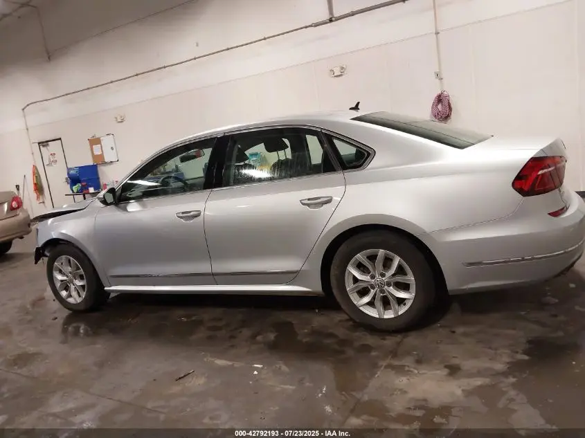 2017 VOLKSWAGEN PASSAT 1.8T S
