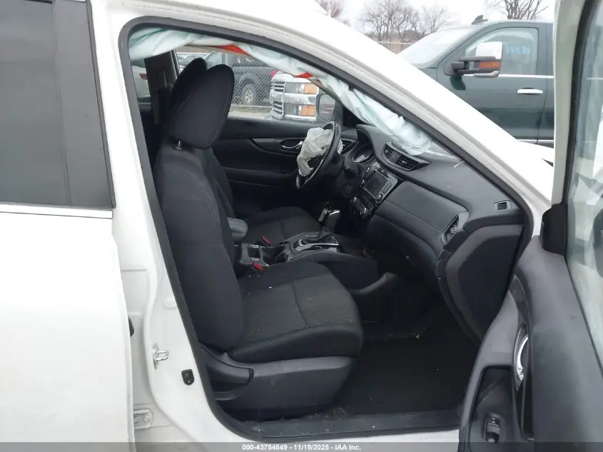2018 NISSAN ROGUE SV
