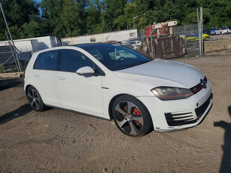 2015 VOLKSWAGEN GTI   