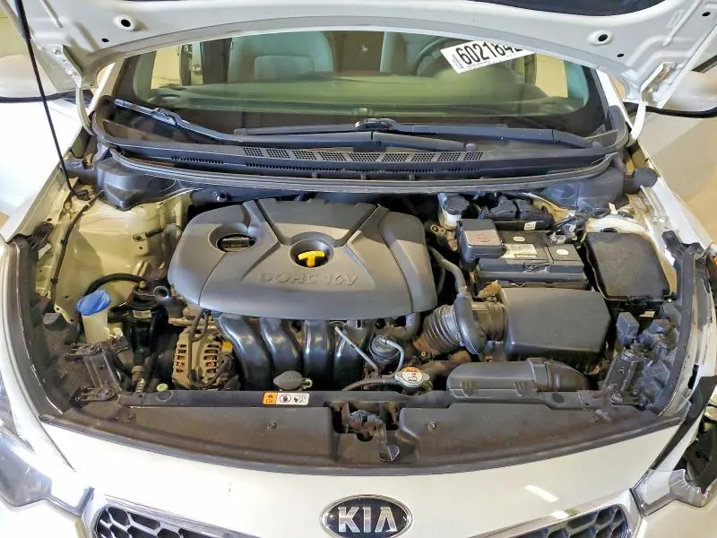 2015 KIA FORTE LX  