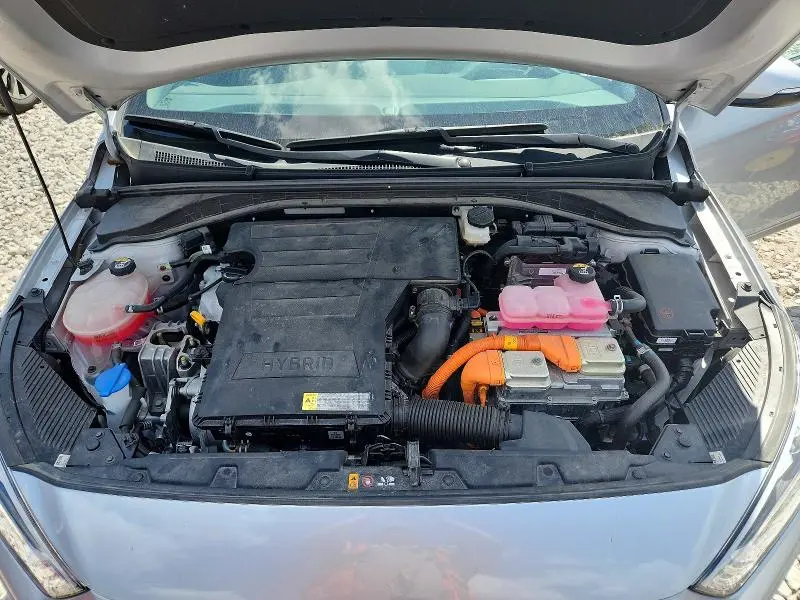 2022 HYUNDAI IONIQ SE  