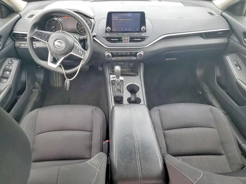 2022 NISSAN ALTIMA SV  