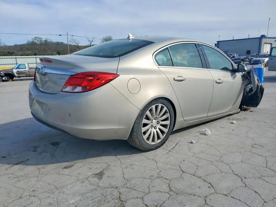 2011 BUICK REGAL CXL  