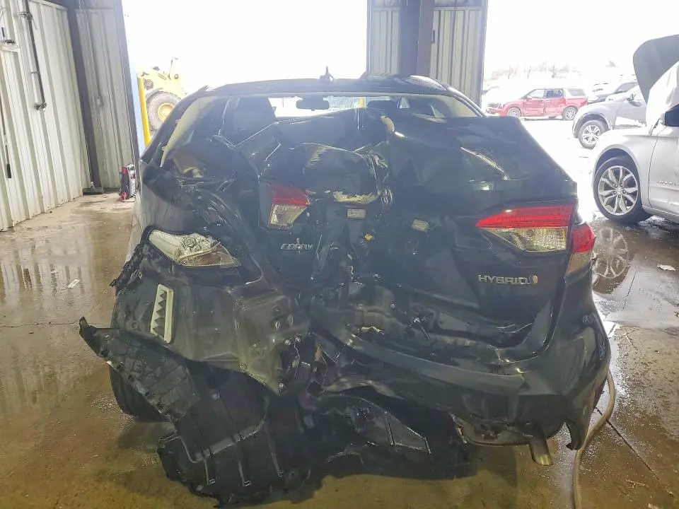 2022 TOYOTA COROLLA LE  