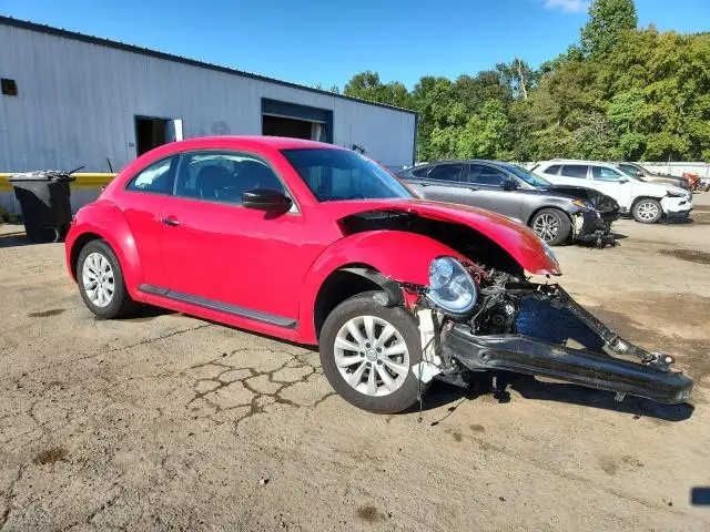 2018 VOLKSWAGEN BEETLE S  
