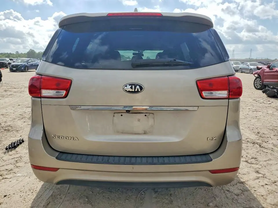 2017 KIA SEDONA LX  