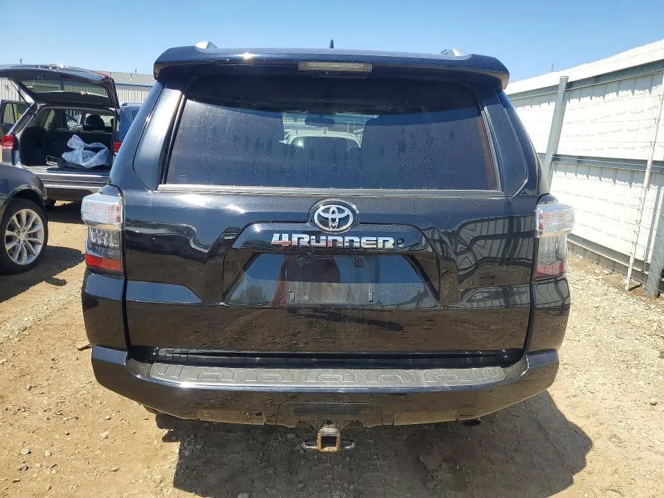 2016 TOYOTA 4RUNNER SR5  