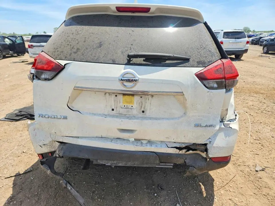2018 NISSAN ROGUE SL  