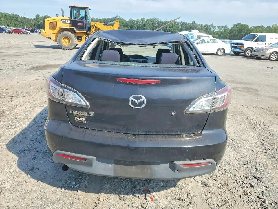 2011 MAZDA 3 I  