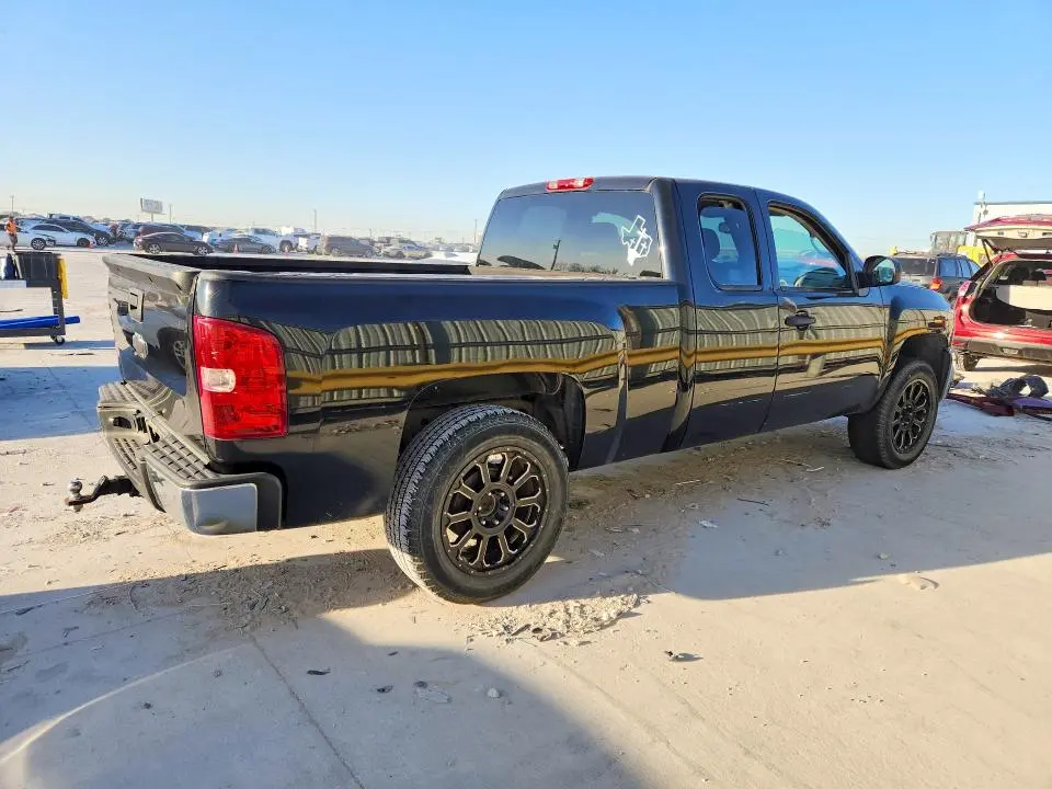 2013 CHEVROLET SILVERADO C1500 LS  