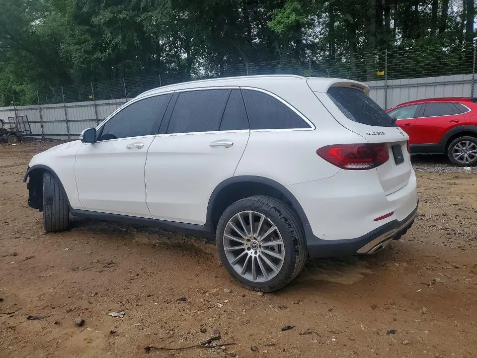 2021 MERCEDES-BENZ GLC 300  