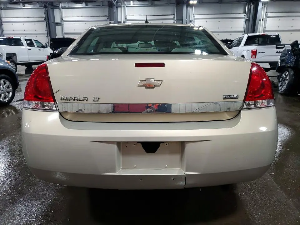 2010 CHEVROLET IMPALA LT  