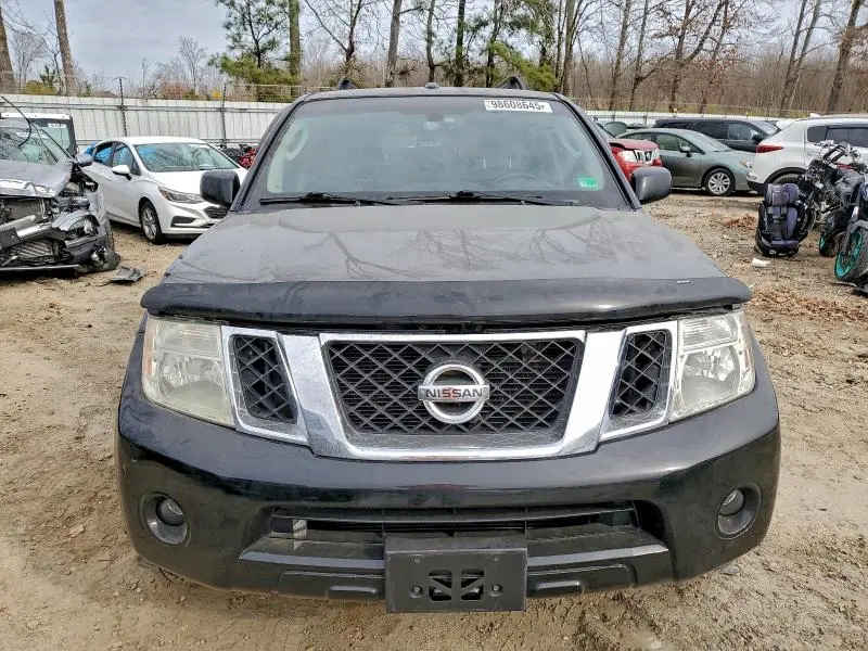2011 NISSAN PATHFINDER S  
