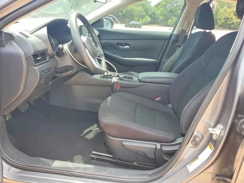 2022 NISSAN SENTRA S  