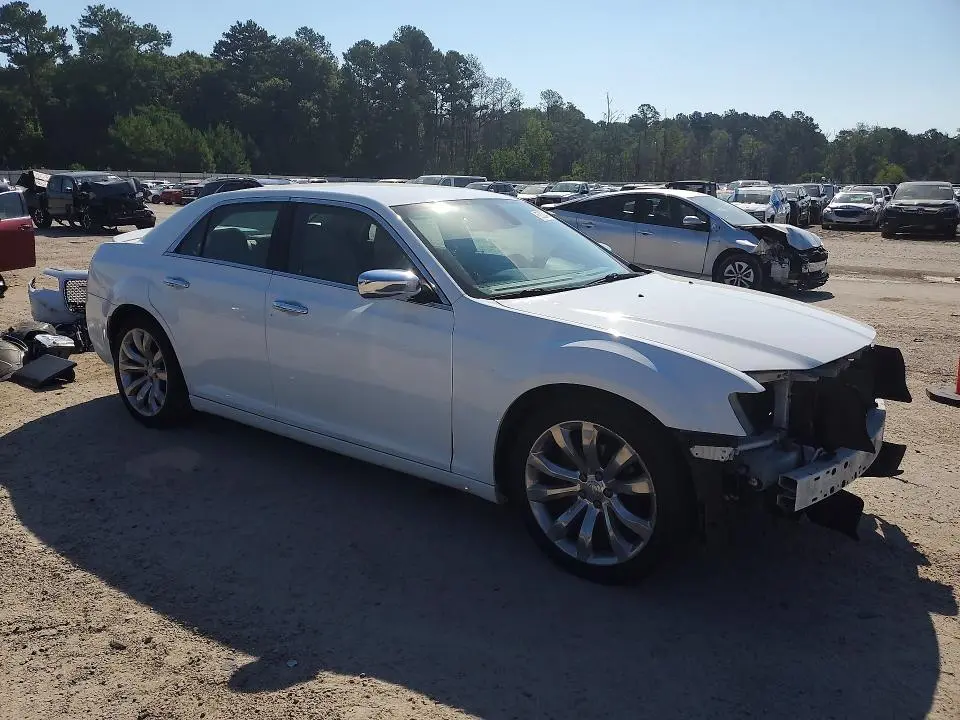 2018 CHRYSLER 300 LIMITED  