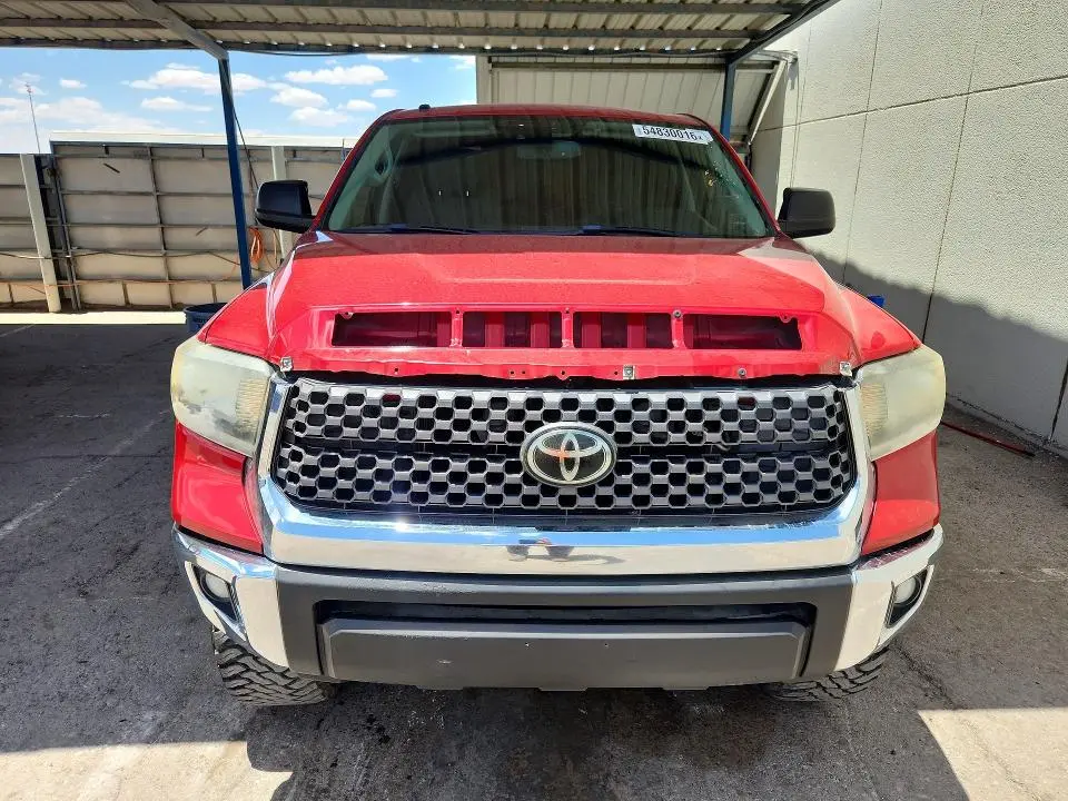 2019 TOYOTA TUNDRA CREWMAX SR5  