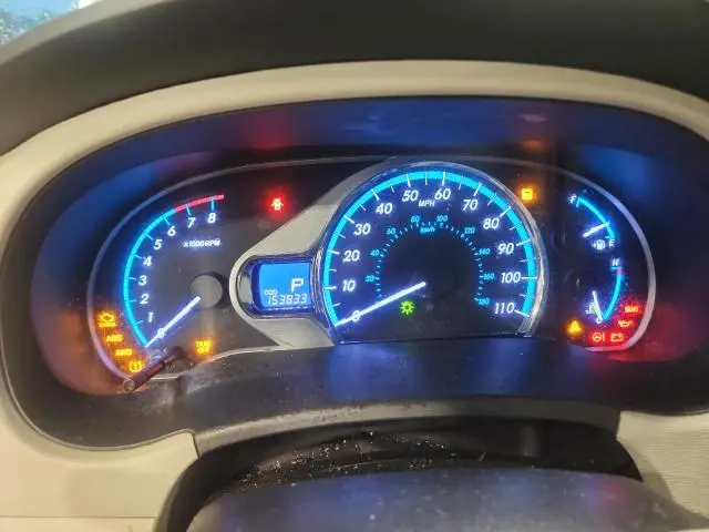 2014 TOYOTA SIENNA XLE  