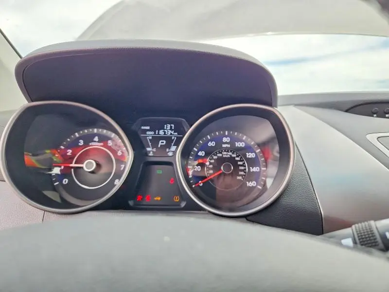 2013 HYUNDAI ELANTRA LIMITED  