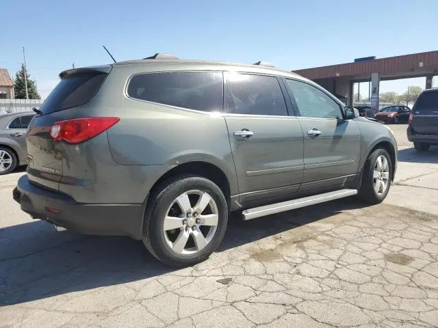 2010 CHEVROLET TRAVERSE LT