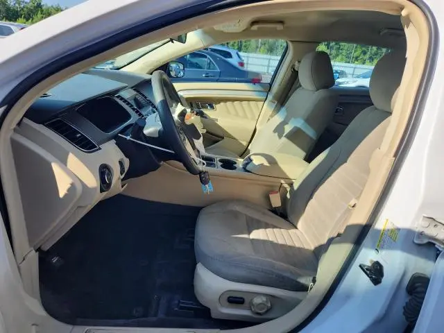 2017 FORD TAURUS SE  