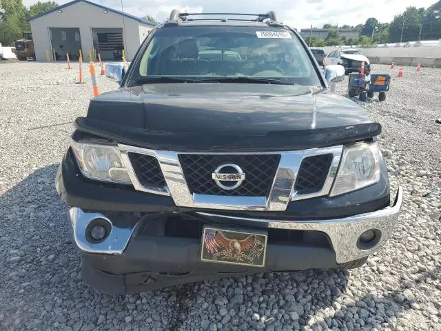 2010 NISSAN FRONTIER CREW CAB SE  