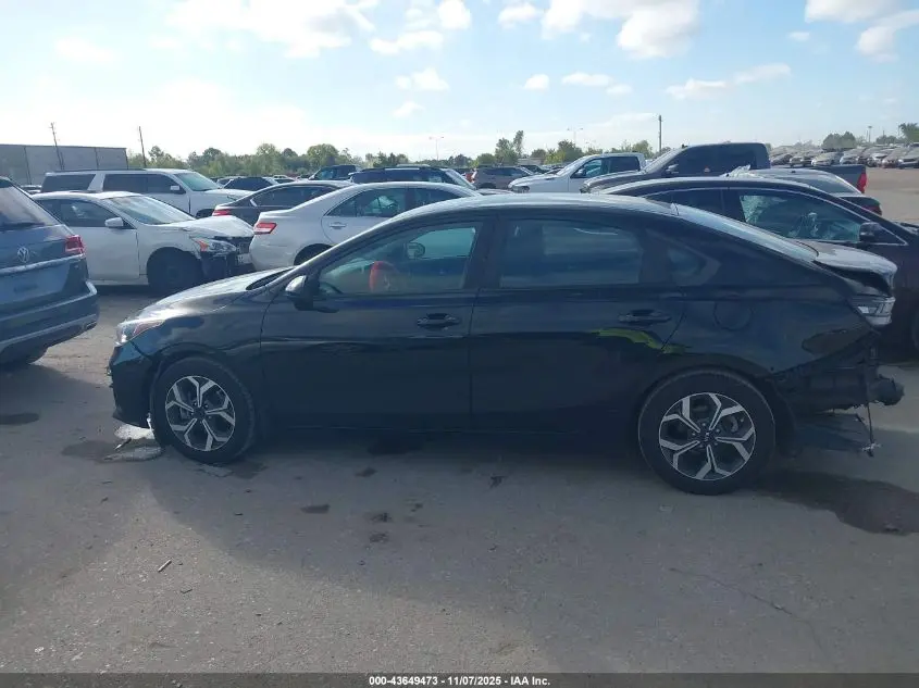 2019 KIA FORTE LXS