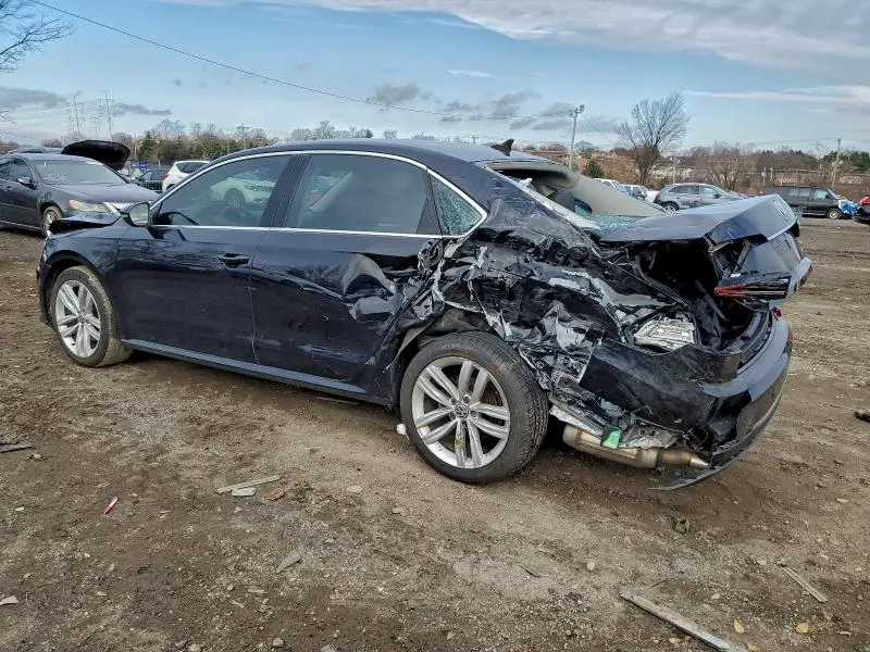 2018 VOLKSWAGEN PASSAT SE  