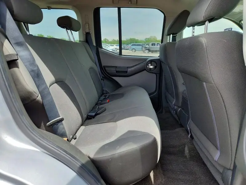 2011 NISSAN XTERRA X  