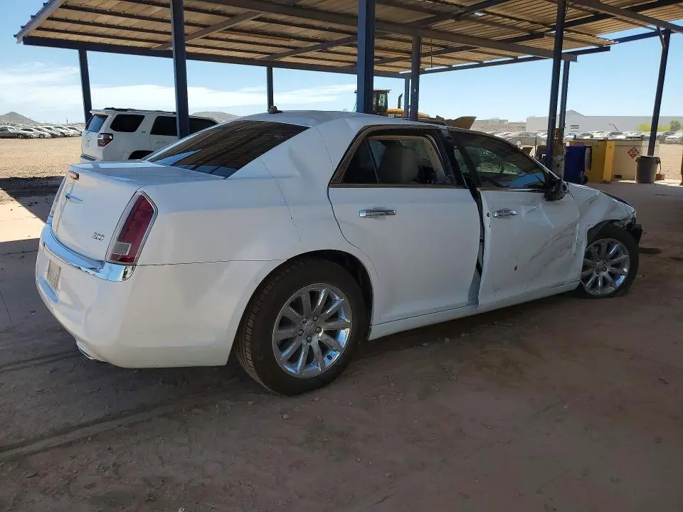 2012 CHRYSLER 300   